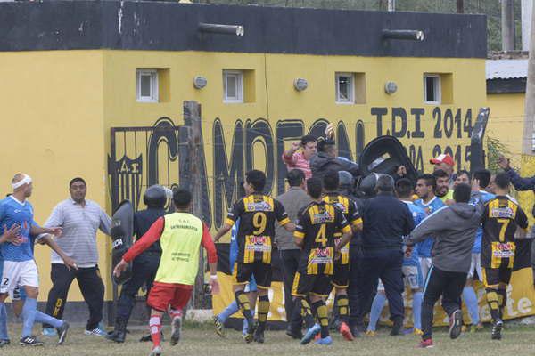 Cuando los jugadores se olvidaron de dar el buen ejemplo