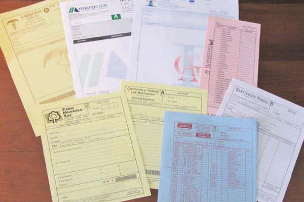 Queacute categoriacuteas deben emitir factura electroacutenica y queacute debe hacer el resto