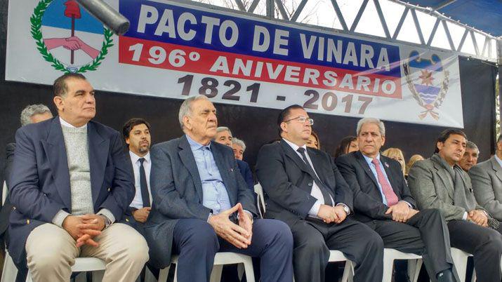Se realizoacute el acto en conmemoracioacuten del histoacuterico Pacto de Vinaraacute