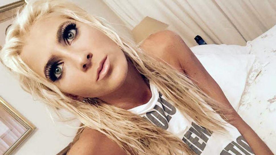 Cande Ruggeri sorprende con su talento para el fuacutetbol