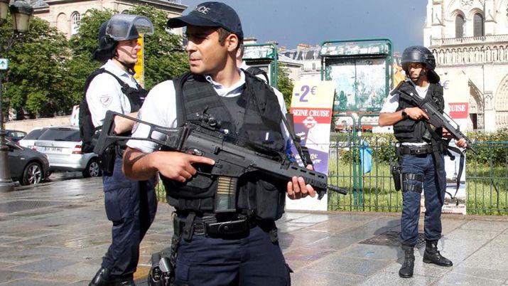 La policiacutea da por controlada la situacioacuten tras el ataque en Pariacutes
