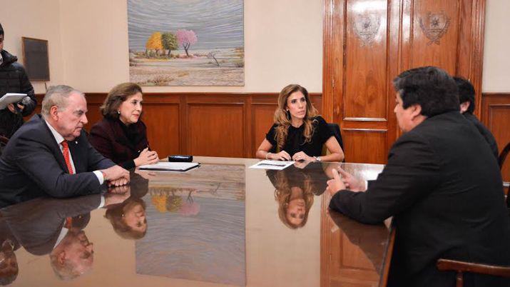 Claudia de Zamora se reunioacute con un experto en seguridad vial