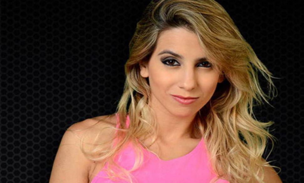 Miraacute el entrenamiento extremo de Cinthia Fernaacutendez