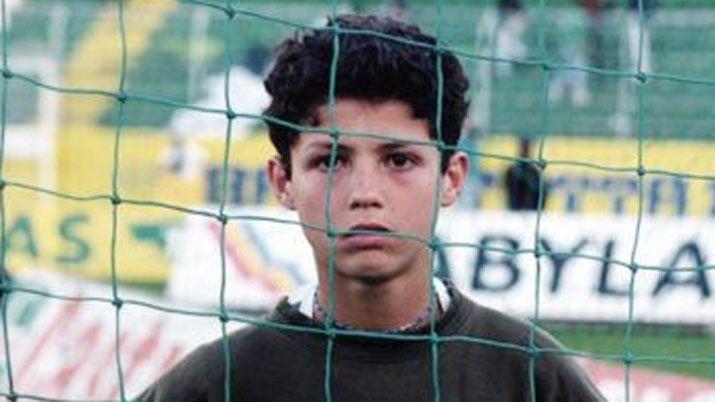 Una foto de Cristiano Ronaldo provocoacute un escaacutendalo publicitario