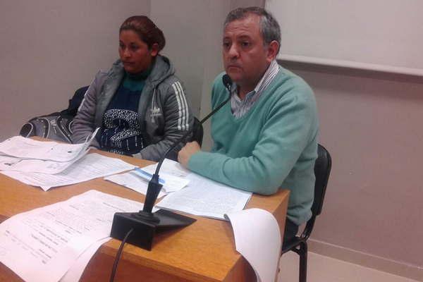 La mujer que habriacutea prostituido a su propia hija pasaraacute al menos 15 diacuteas tras las rejas