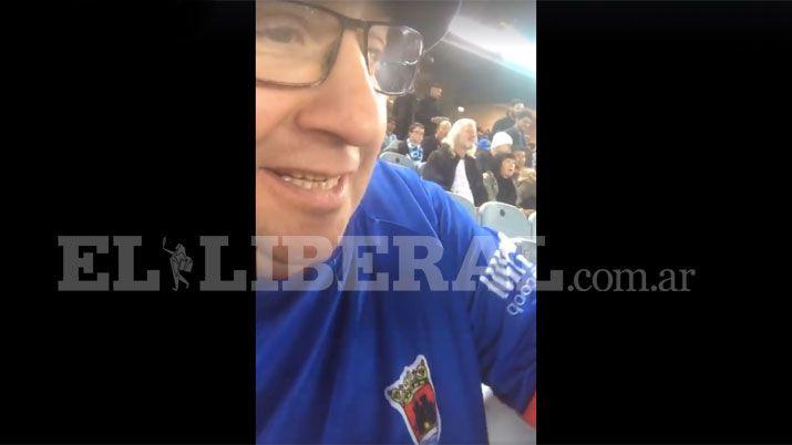 El hincha de Guumlemes que estuvo en el partido de Argentina - Brasil en Australia