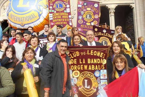 El Club de Leones La Banda Dr Jorge W Aacutebalos se adhirioacute al Centenario del Leonismo mundial