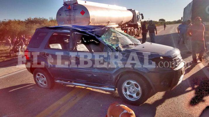 Cuatro heridos tras el vuelco de una camioneta en la Ruta 34