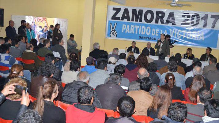 El Senador Gerardo Zamora se reunió con integrantes del Movimiento Evita