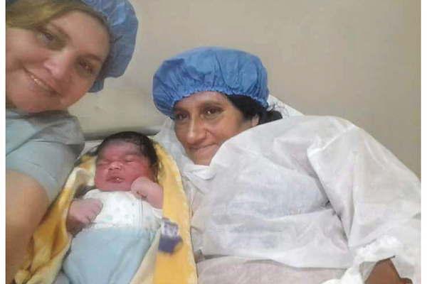 En el Centro Integral de Salud Banda nacioacute un suacuteper bebeacute de 5560 kg por parto natural