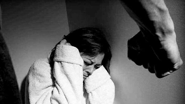 Detenido por entrar a la casa de su ex y golpearla salvajemente