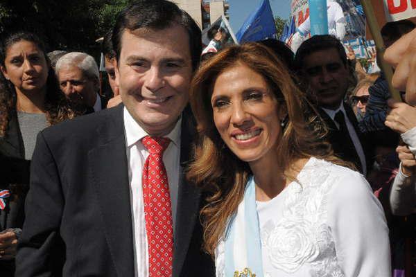 Se presentaraacuten tres frentes para las Paso y Zamora Lugones y Mirolo competiriacutean por la gobernacioacuten