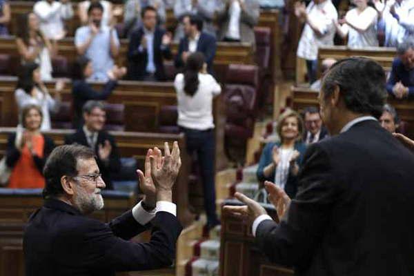 Rajoy pudo sortear  la mocioacuten de censura