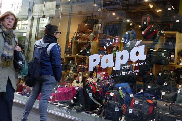 Siete consejos para las compras por el Diacutea del Padre