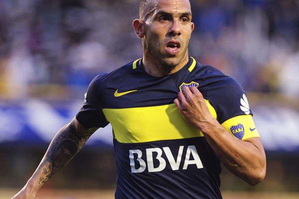 Con polémicas declaraciones Tévez reapareció en los medios