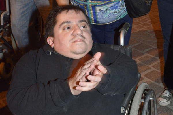 La Justicia Federal  ordenoacute restituir la pensioacuten al joven Ignacio Almada