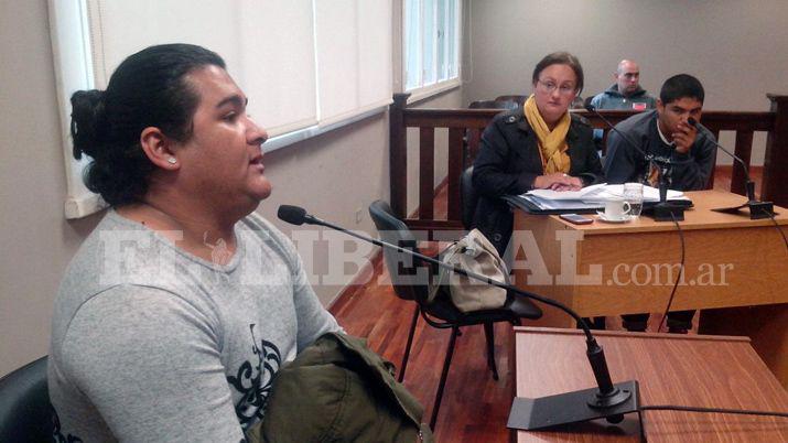 Piden 8 antildeos de caacutercel para joven que asesinoacute a un locutor en Antildeatuya