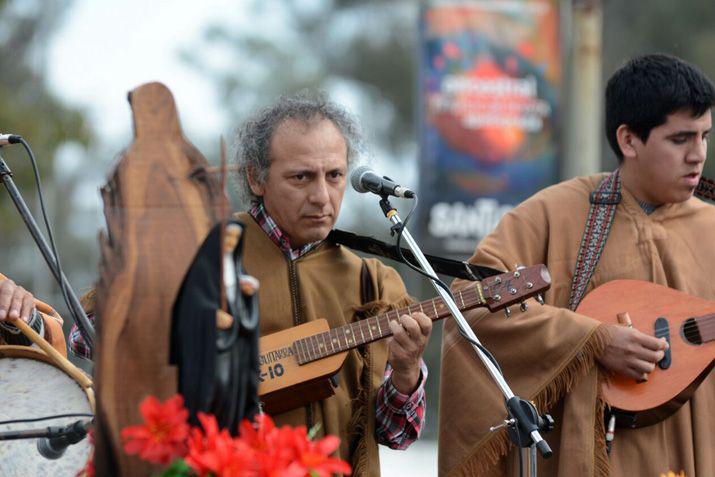 Las imgenes mas representativas de Santiago del Estero salieron a las calles