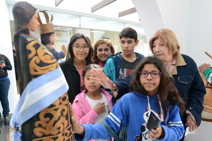 Las imgenes mas representativas de Santiago del Estero salieron a las calles