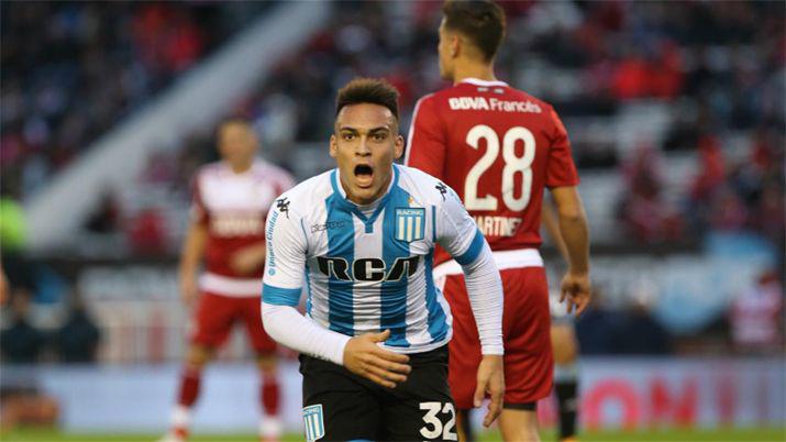 Racing se quedoacute con el triunfo ante un paacutelido River