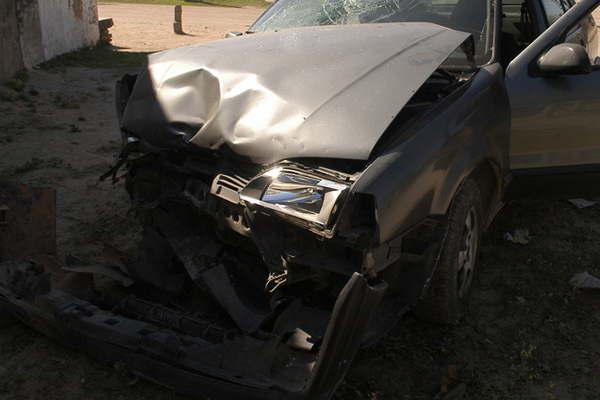 Perdioacute el control de su automoacutevil y cayoacute al canal San Martiacuten