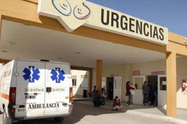 Indagan a mujer acusada de tapar abusos contra hija nintildea y de fracturarla