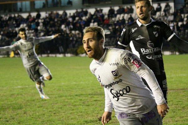 Villa Daacutelmine beneficioacute a Central Coacuterdoba ganaacutendole a All Boys por 1-0 en Floresta