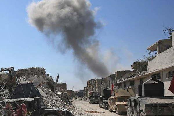 El EI hizo estallar la mezquita donde proclamoacute su califato 