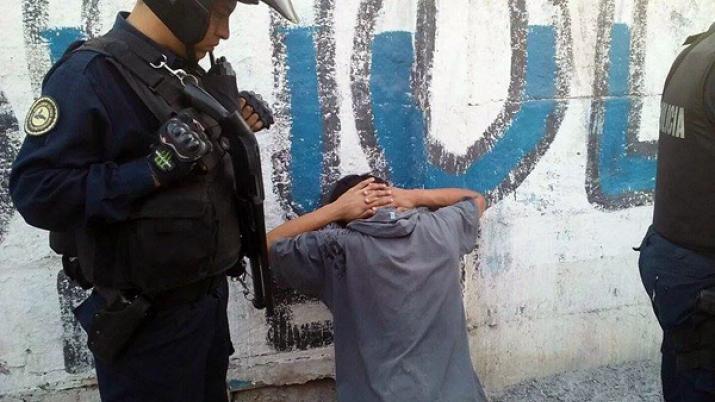 Un menor fue detenido por robar una motocicleta