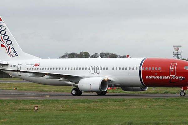 Ofrecen vuelos entre Buenos Aires y Londres Inglaterra a apenas 760 doacutelares ida y vuelta