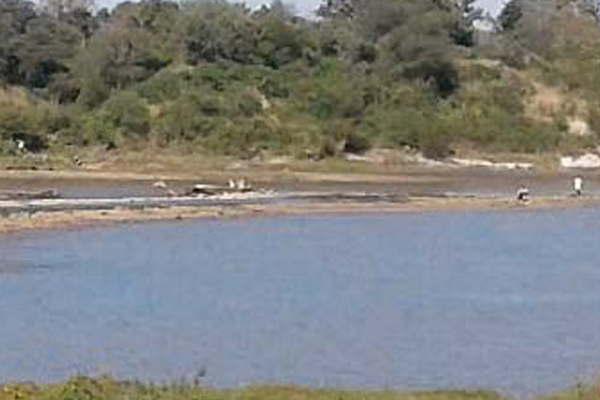 Cerraron las compuertas del dique Frontal y los furtivos hicieron de las suyas