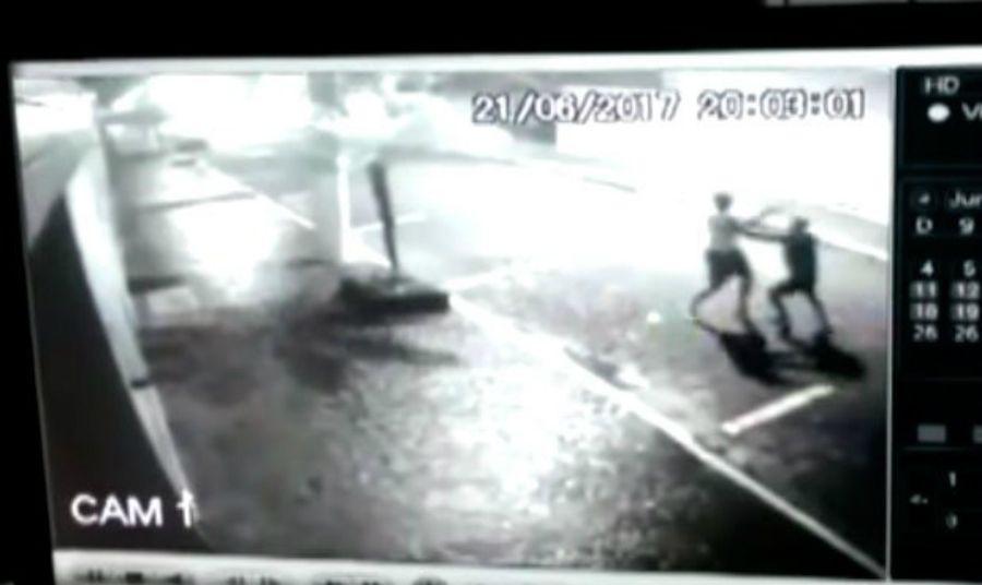 Ladroacuten asalta a la persona equivocada y termina muerto