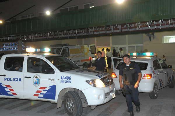 Quedo internado en el Regional