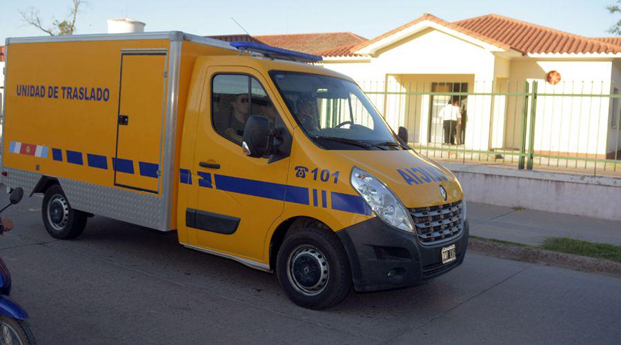 Futbolista amateur se desplomoacute en pleno partido y murioacute