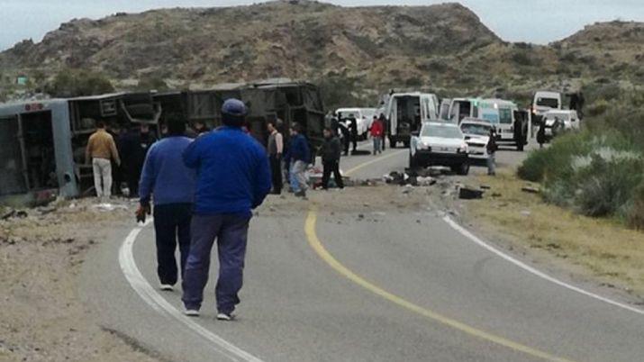 Un choque frontal dejoacute al menos 12 muertos en Mendoza