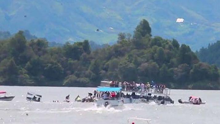 Naufragoacute un barco en Colombia- hay 9 muertos y 28 desaparecidos