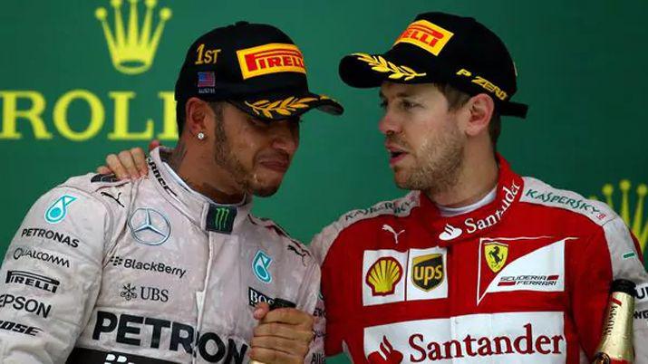 Vettel le tiroacute el auto encima a Hamilton y casi se van a las manos