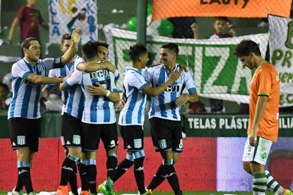Racing ganoacute un partido clave por la clasificacioacuten a la Copa Libertadores