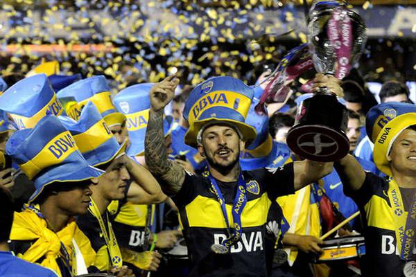 Benedetto- Nos tenemos que sentar a charlar 