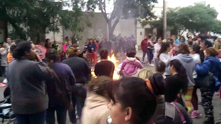 Viralizaron una falsa convocatoria para inscribirse al programa Ellas hacen