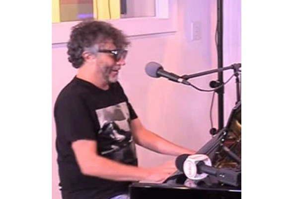 Fito Paacuteez hizo su versioacuten de Despacito
