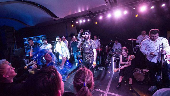 Boca cerroacute su festejo con un espectacular show de Ulises Bueno