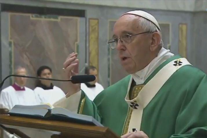 A los 80 años el Papa celebró la fecha en una misa en el Vaticano que presidió junto a ms de cincuenta cardenales