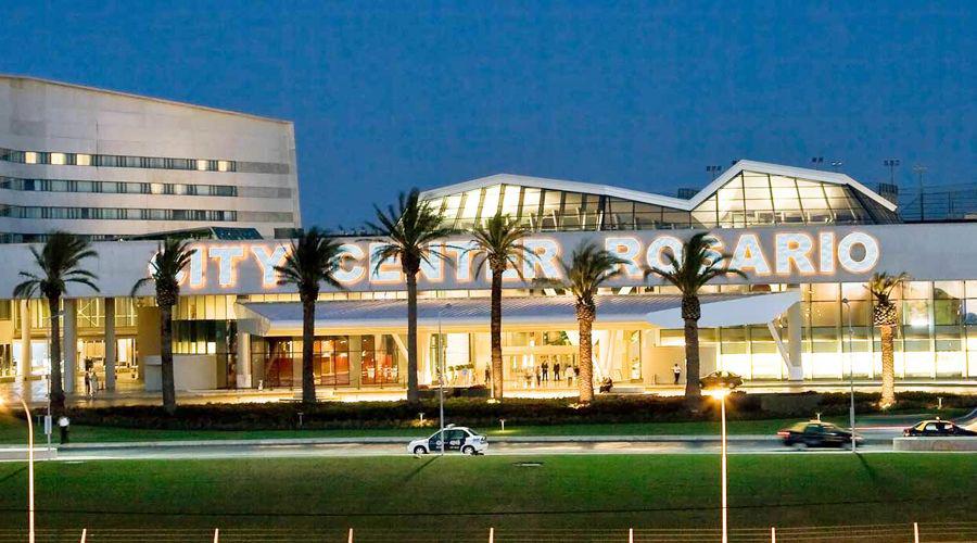 Unos 300 policiacuteas y gendarmes custodiaraacuten la boda del Messi