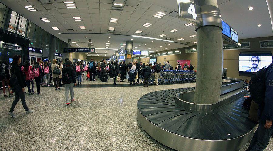 Demoras en vuelos a Santiago del Estero por paro sorpresivo de LATAM
