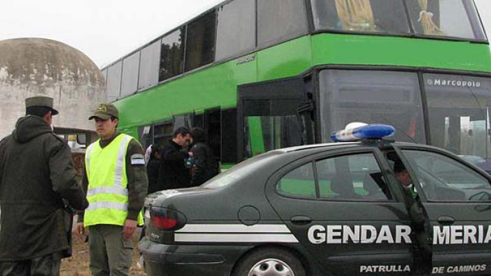 Secuestran productos electroacutenicos ilegales por maacutes de 3 millones