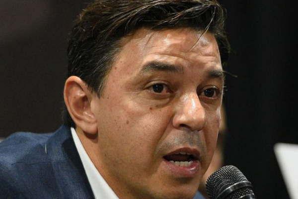 Gallardo le abrioacute las puertas a Vangioni