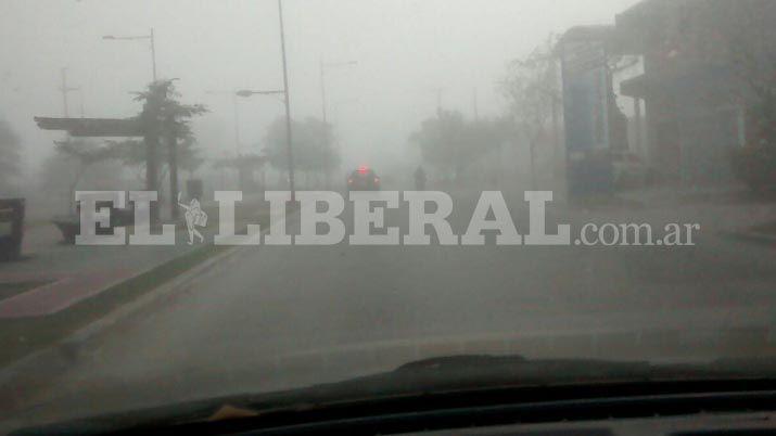 La neblina protagonista del saacutebado en Santiago