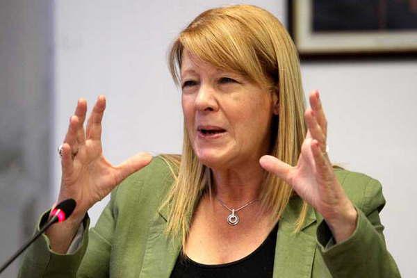 Stolbizer- Massa va a jubilar a Cristina