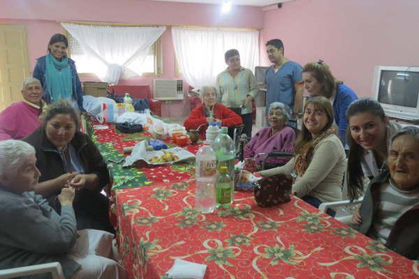 Estaacuten a la venta las entradas para el teacute  solidario a beneficio del hogar de ancianos